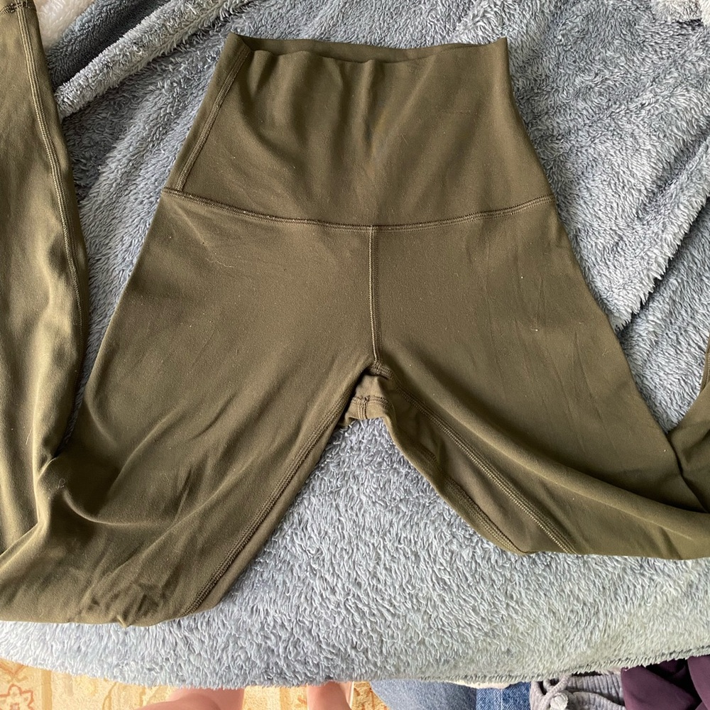 Lululemon Align leggings